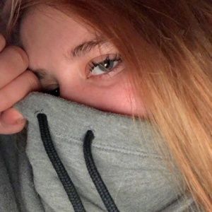 Meet your Posher, Alexsis